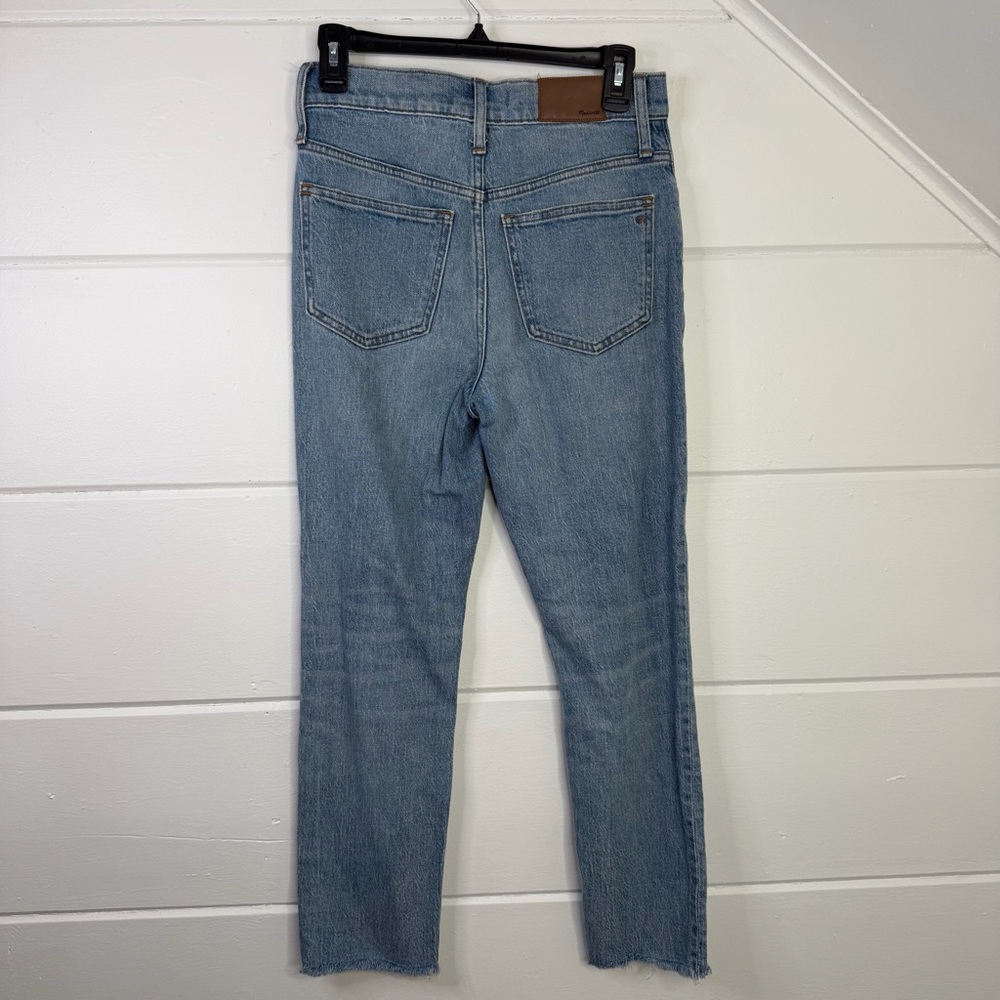 Madewell Perfect Vintage Crop Jean 25 Light Wash Distressed Raw Hem - Picture 2 of 8